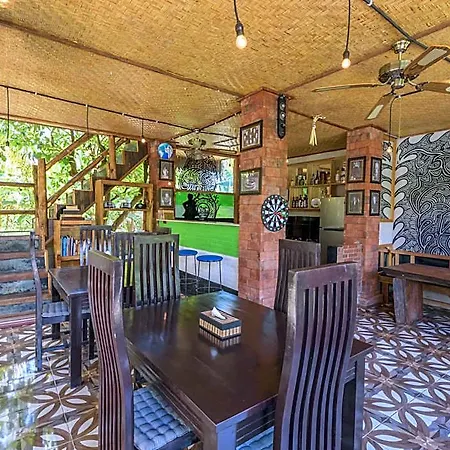 House Of Hobbit