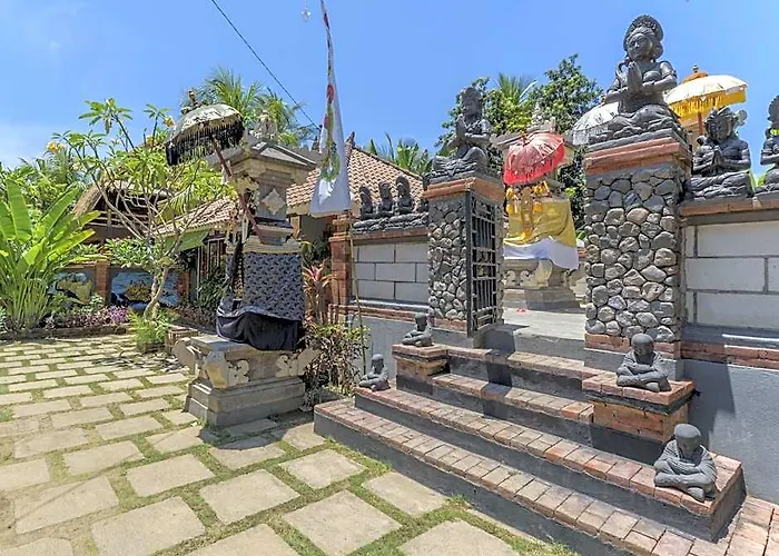 House Of Hobbit ホテル Gerokgak
